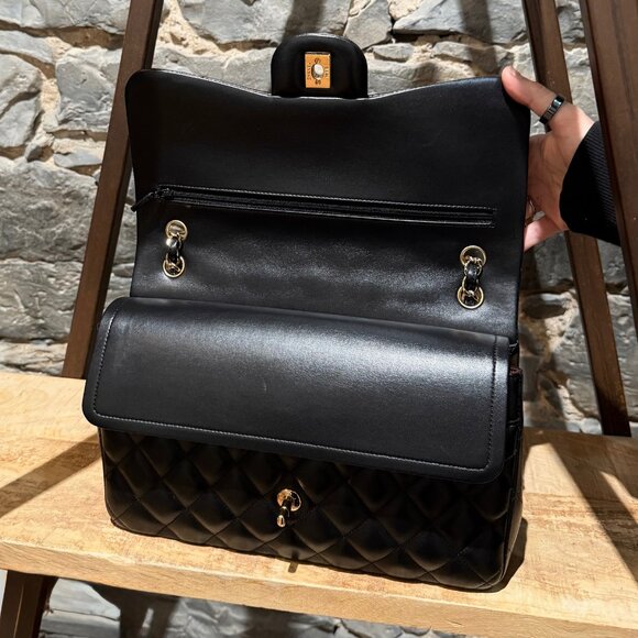 Chanel Black Lambskin GHW Jumbo Classic Double Flap Bag - Picture 7 of 16